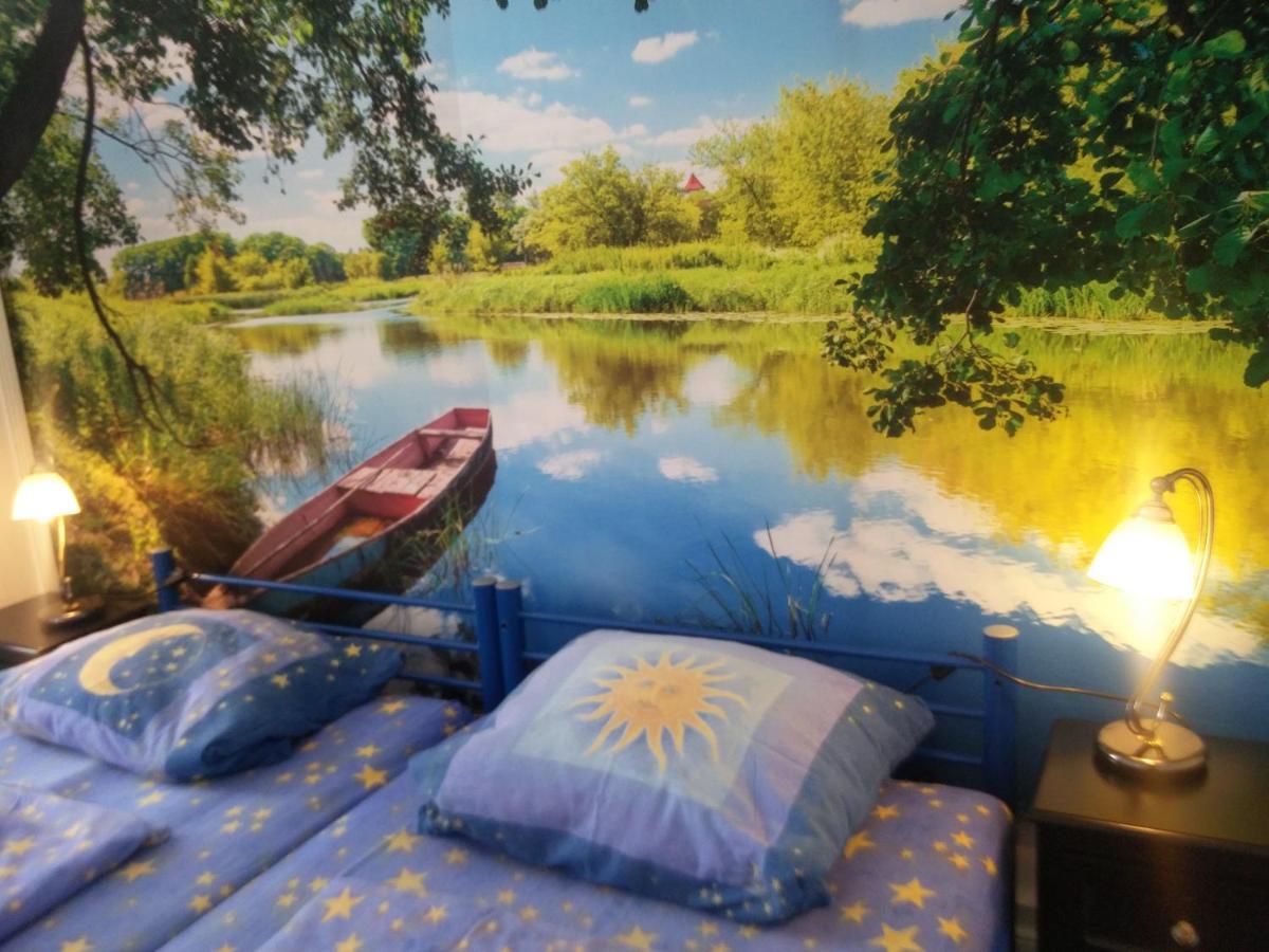 Ferienwohnung Zur Weissen Taube Dobbertin エクステリア 写真